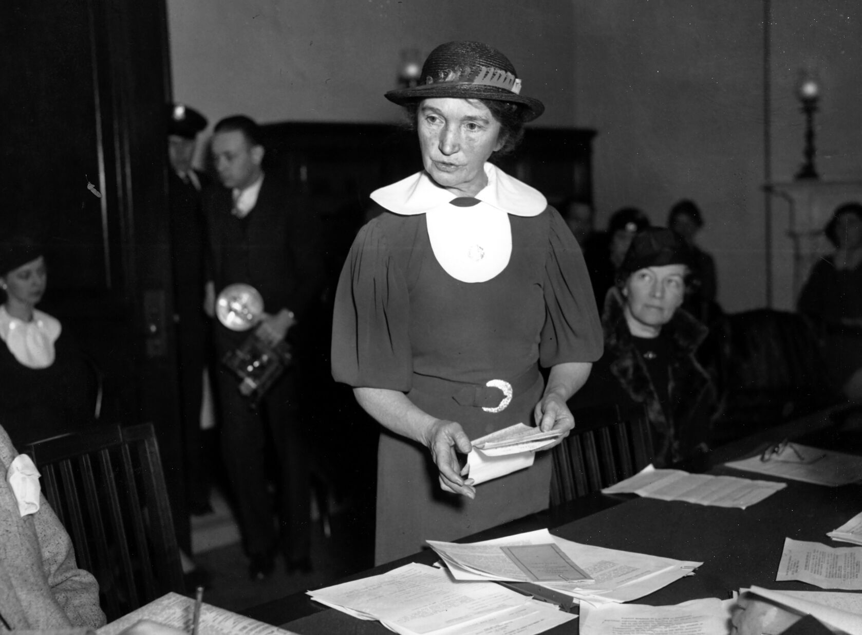 1916: Margaret Sanger